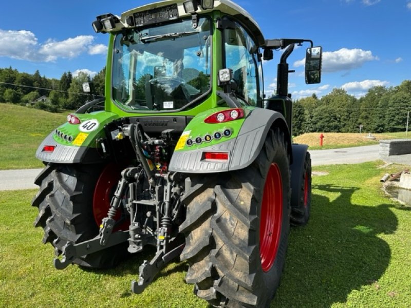 Traktor des Typs Fendt 311 Vario Gen.4 Profi+ Setting2  mit Cargo 4X75, Neumaschine in Aicha (Bild 7)