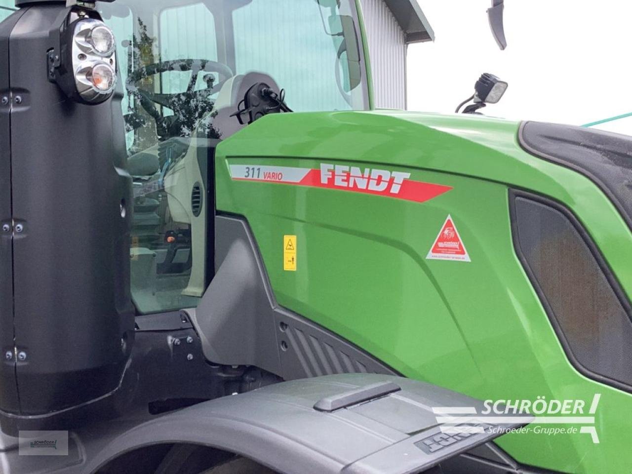 Traktor του τύπου Fendt 311 VARIO GEN4 PROFI, Gebrauchtmaschine σε Norden (Φωτογραφία 2)