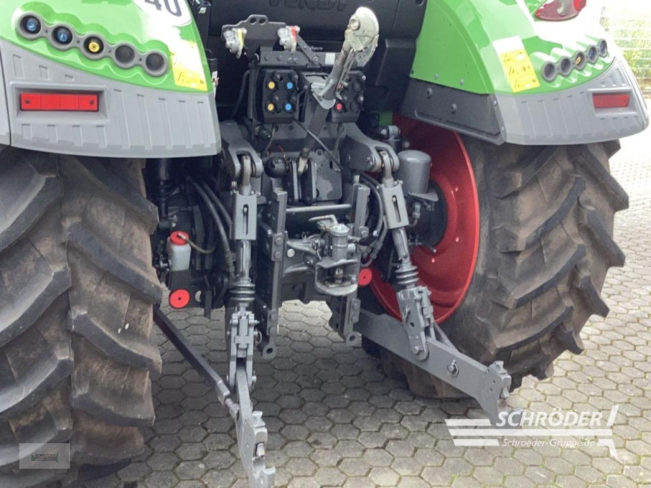 Traktor tip Fendt 311 VARIO GEN4 PROFI, Gebrauchtmaschine in Norden (Poză 7)