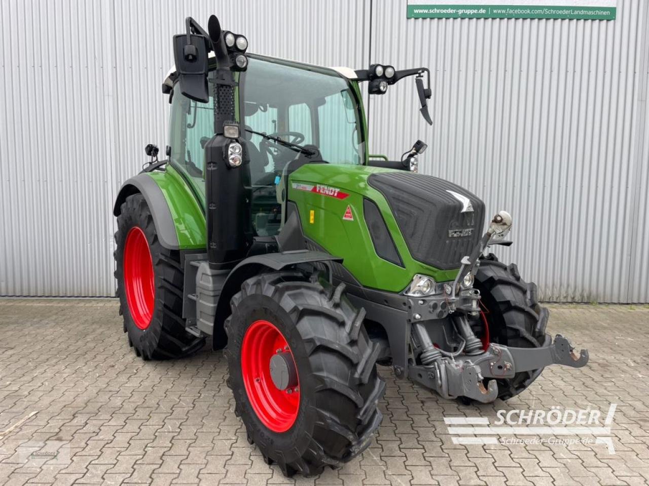 Traktor des Typs Fendt 311 VARIO GEN4 PROFI, Gebrauchtmaschine in Langförden (Bild 1)