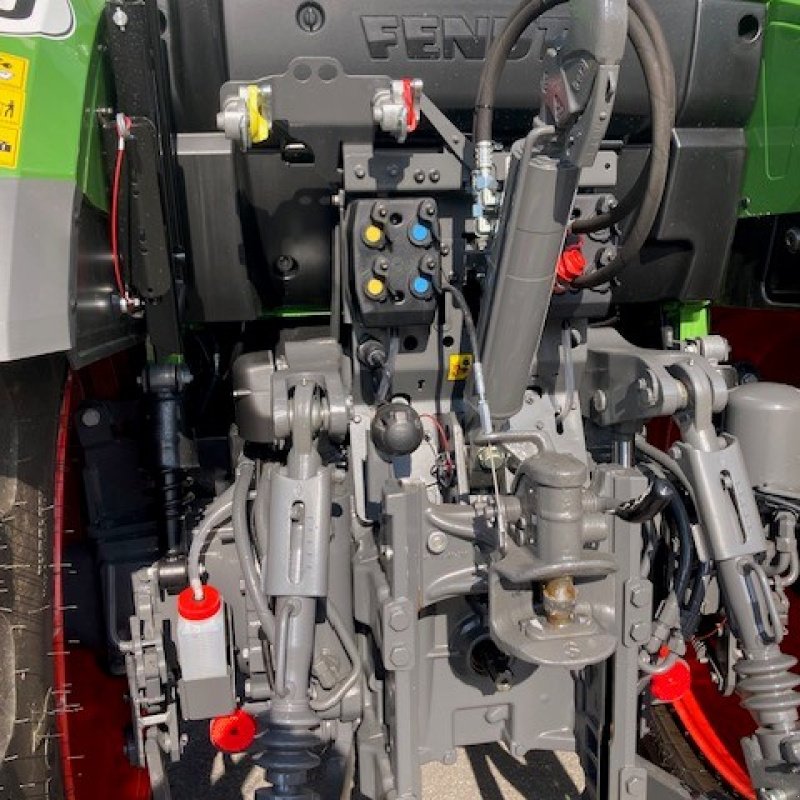 Traktor des Typs Fendt 311 Vario Power, Gebrauchtmaschine in Hörgertshausen (Bild 13)