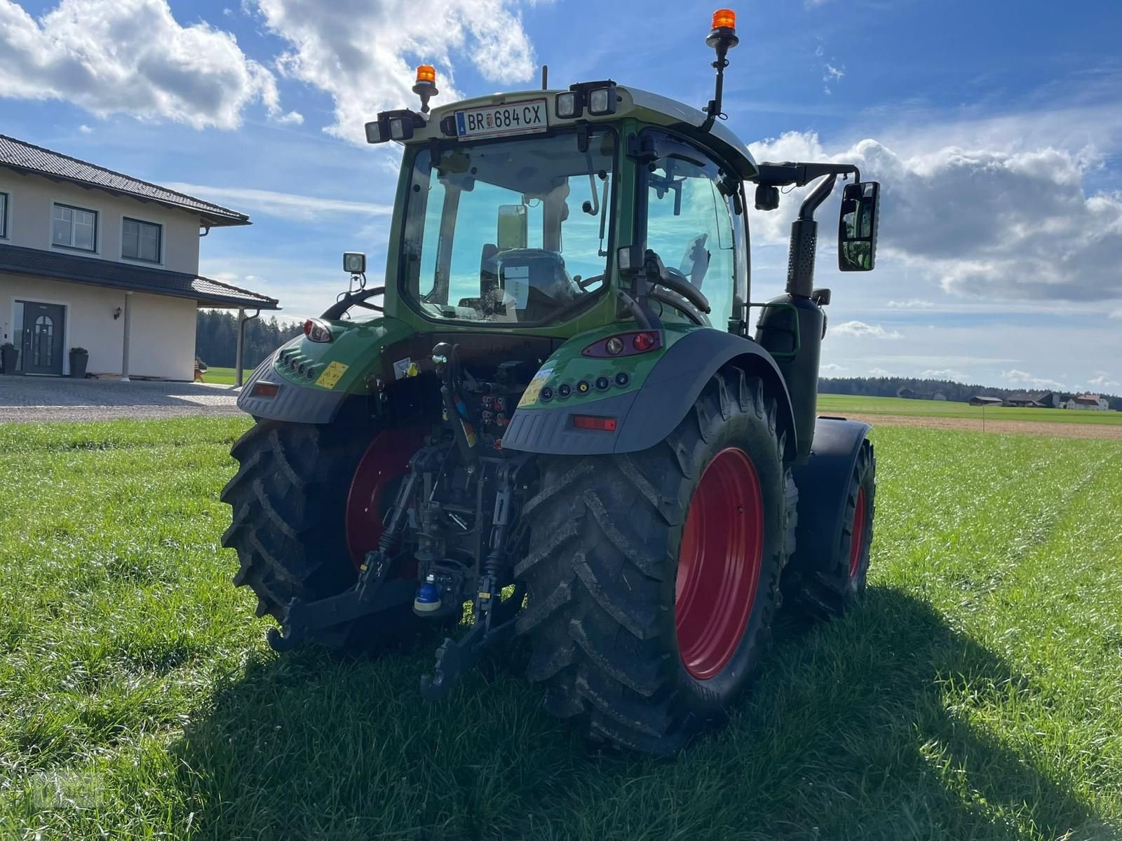 Traktor van het type Fendt 311 Vario Profi+, Gebrauchtmaschine in Burgkirchen (Foto 11)