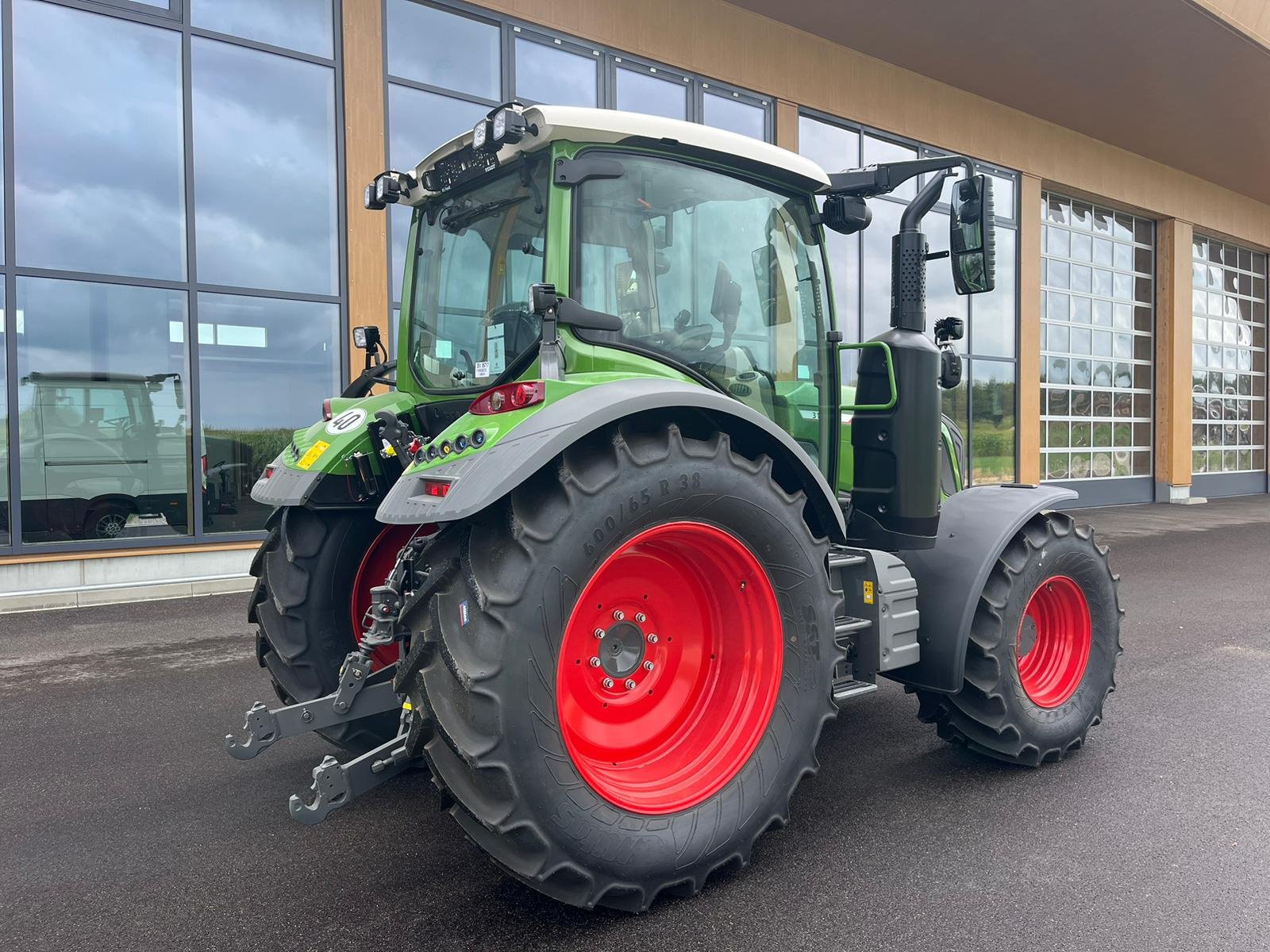 Traktor του τύπου Fendt 311 Vario Profi, Neumaschine σε Ziemetshausen (Φωτογραφία 5)