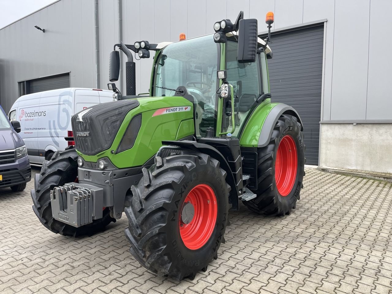 Traktor del tipo Fendt 311 Vario S4 Profi, Gebrauchtmaschine In Beek en Donk (Immagine 8)