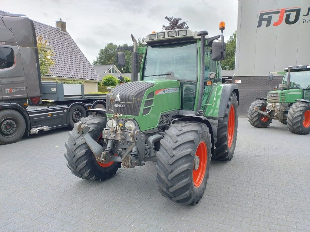 Traktor des Typs Fendt 312 TMS, Gebrauchtmaschine in Staphorst (Bild 2)