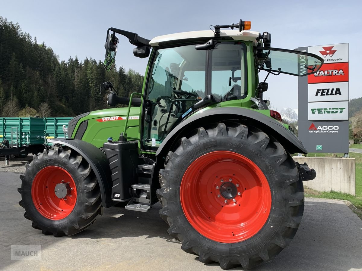 Traktor of the type Fendt 312 Vario Gen4 Power Setting 2, Neumaschine in Eben (Picture 10)