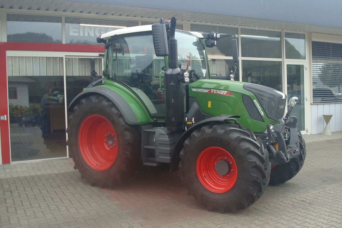 Traktor van het type Fendt 312 Vario Power, Vorführmaschine in Judenburg (Foto 2)