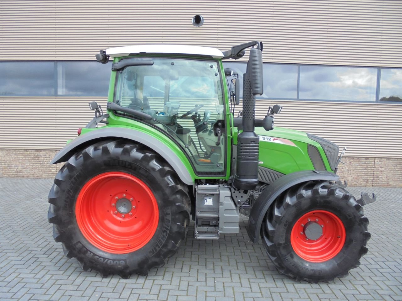 Traktor van het type Fendt 312 vario profi 313/314, Gebrauchtmaschine in Houten (Foto 9)