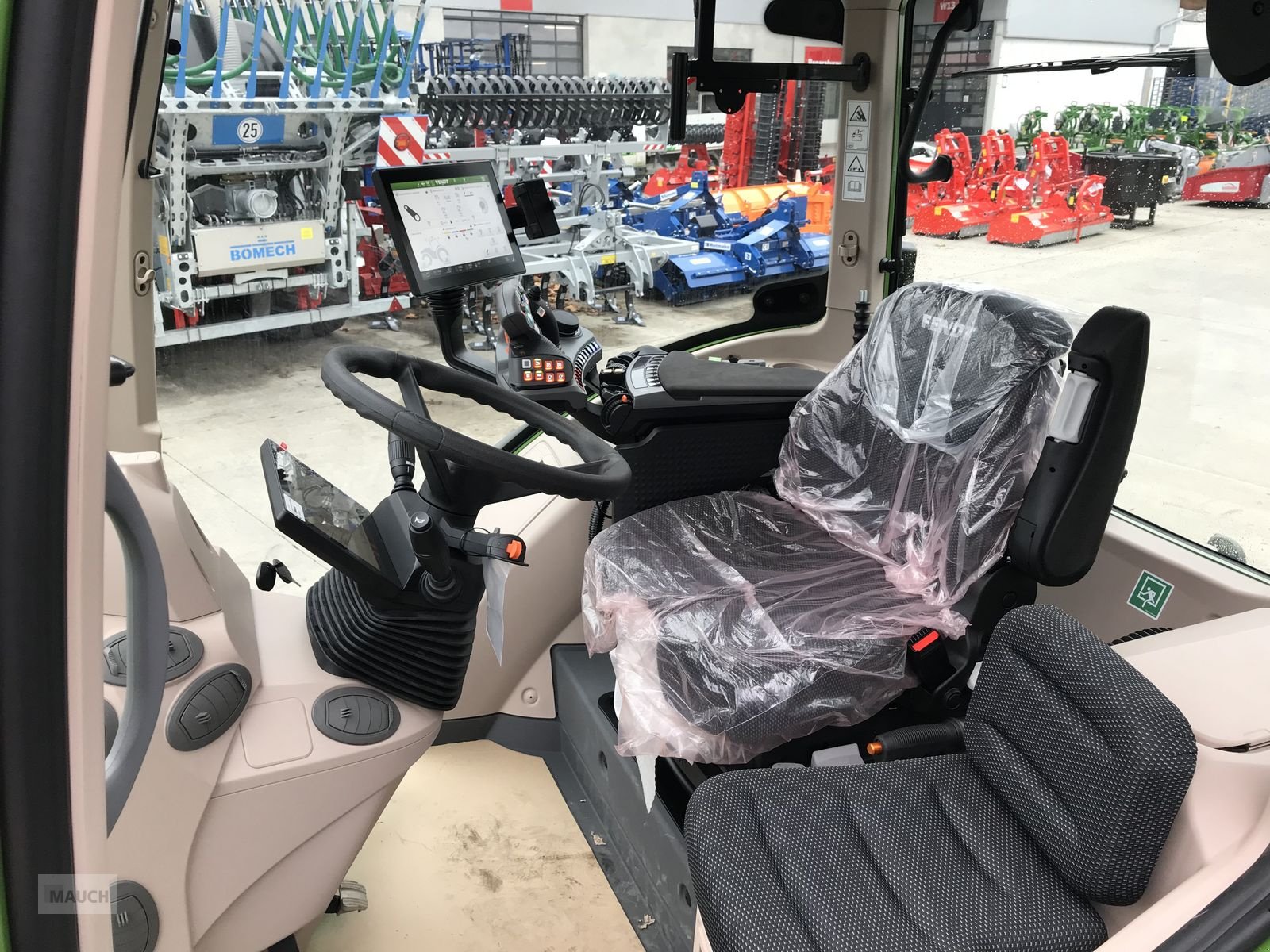 Traktor des Typs Fendt 312 Vario Profi, Neumaschine in Burgkirchen (Bild 21)