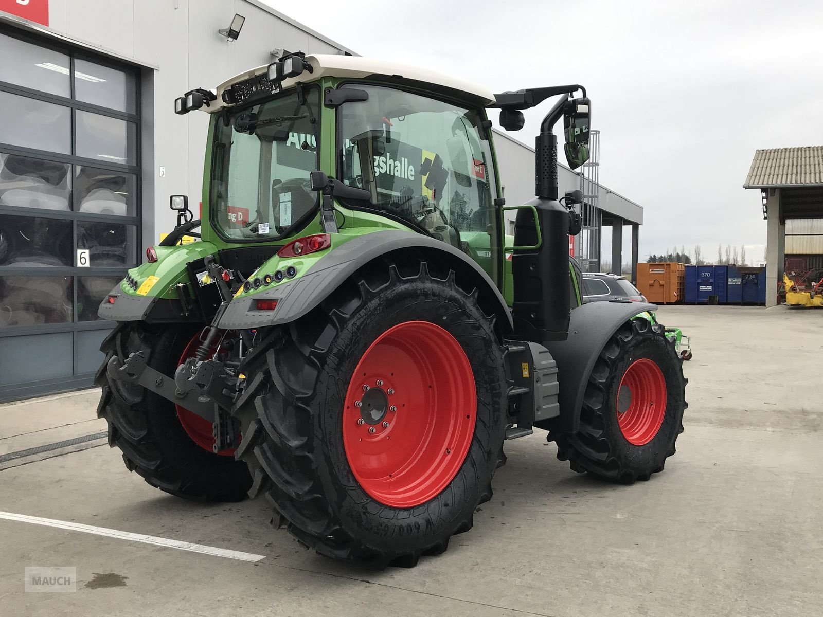 Traktor of the type Fendt 312 Vario Profi, Neumaschine in Burgkirchen (Picture 11)