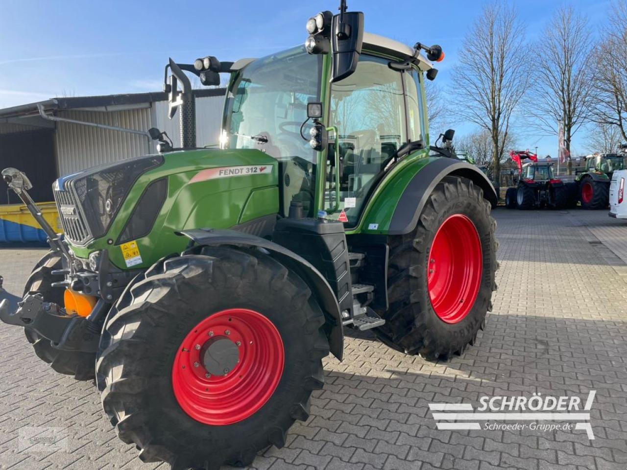 Traktor van het type Fendt 312 VARIO S4 POWER, Gebrauchtmaschine in Wildeshausen (Foto 10)