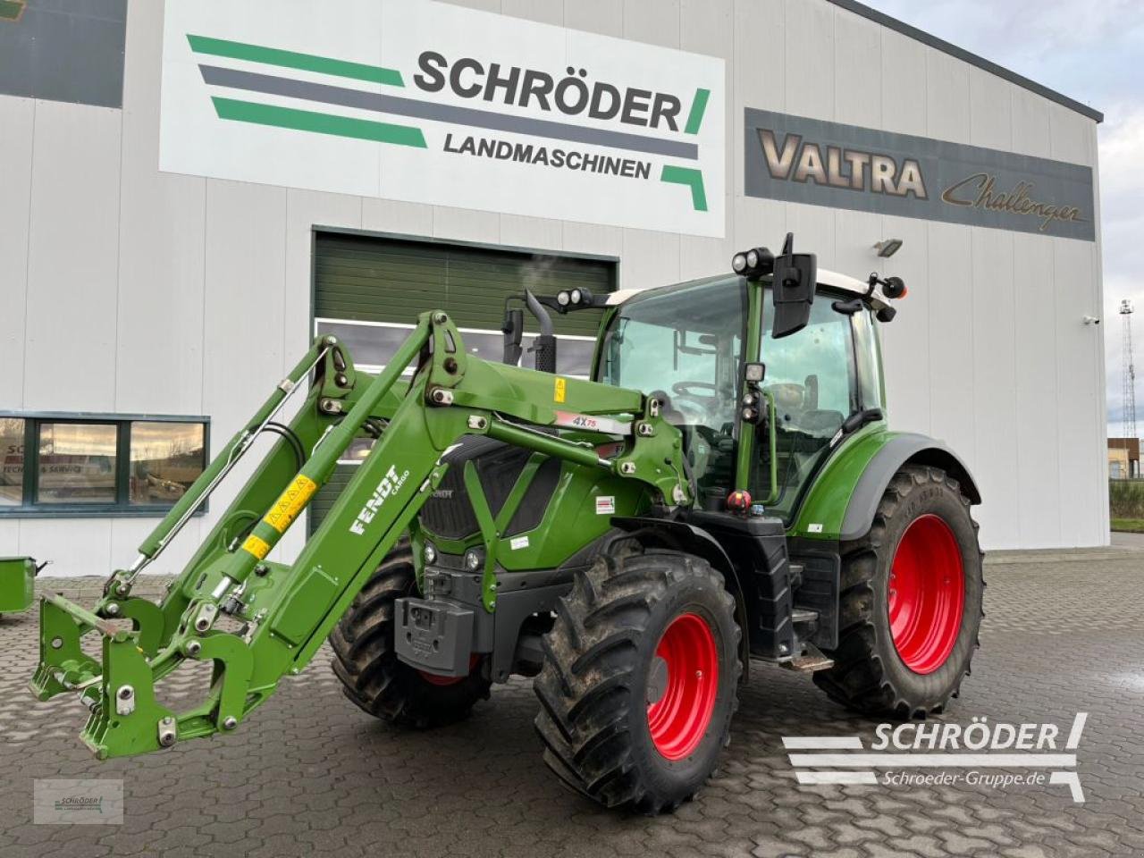 Traktor des Typs Fendt 312 VARIO S4 PROFI, Gebrauchtmaschine in Leizen (Bild 1)