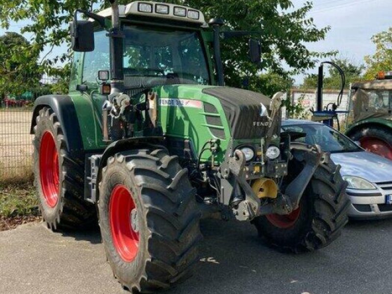 Traktor typu Fendt 312 Vario SCR, Gebrauchtmaschine v Weil am Rhein-Haltingen (Obrázek 1)