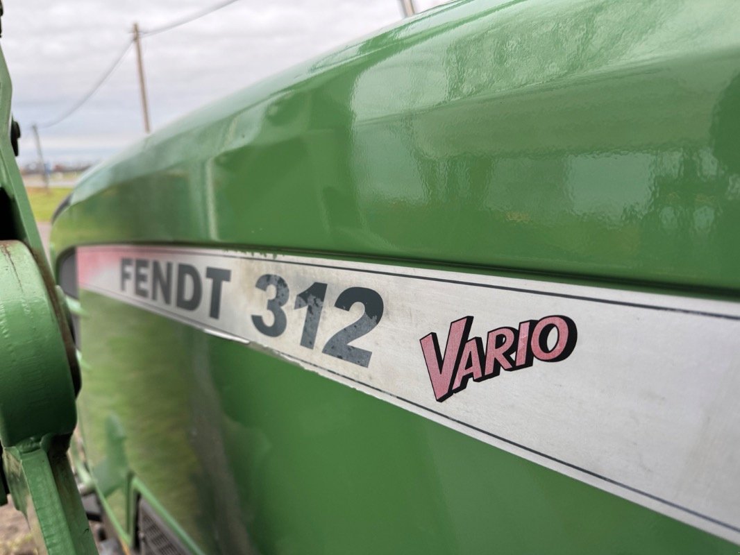 Traktor of the type Fendt 312 Vario TMS, Gebrauchtmaschine in Liebenwalde (Picture 12)