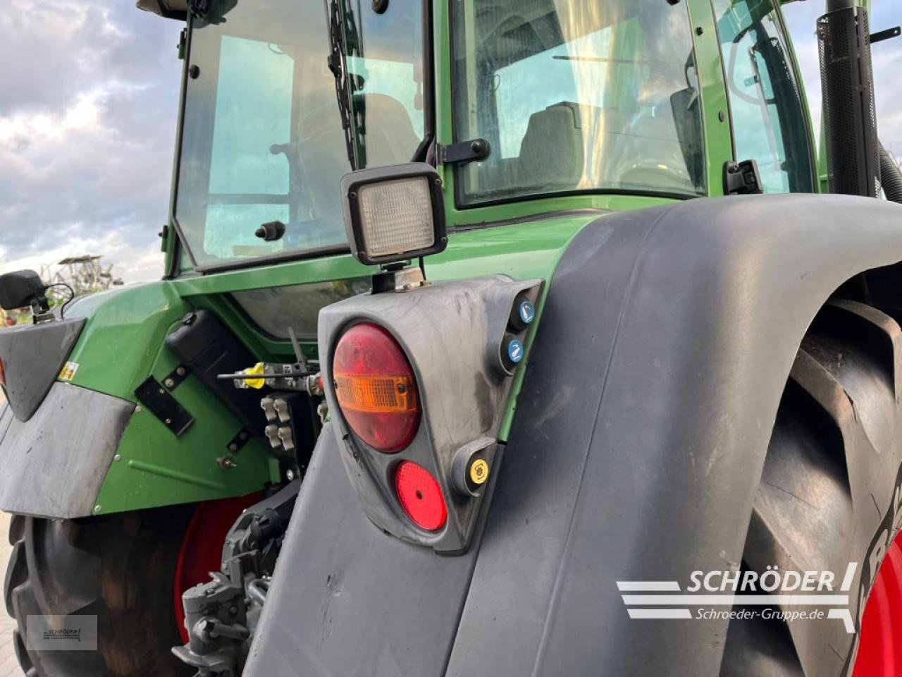 Traktor of the type Fendt 312 VARIO TMS, Gebrauchtmaschine in Scharrel (Picture 22)