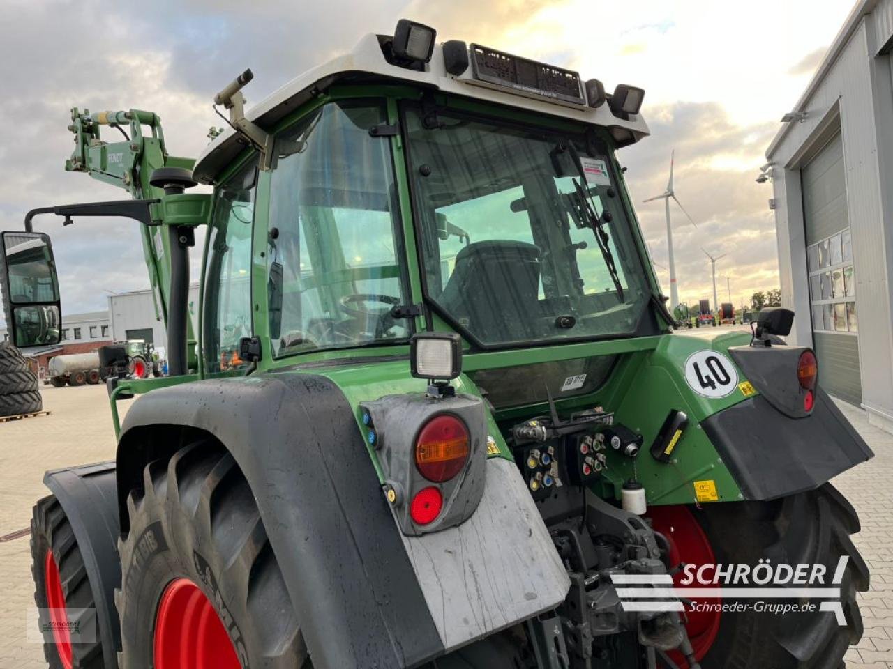 Traktor типа Fendt 312 VARIO TMS, Gebrauchtmaschine в Scharrel (Фотография 24)