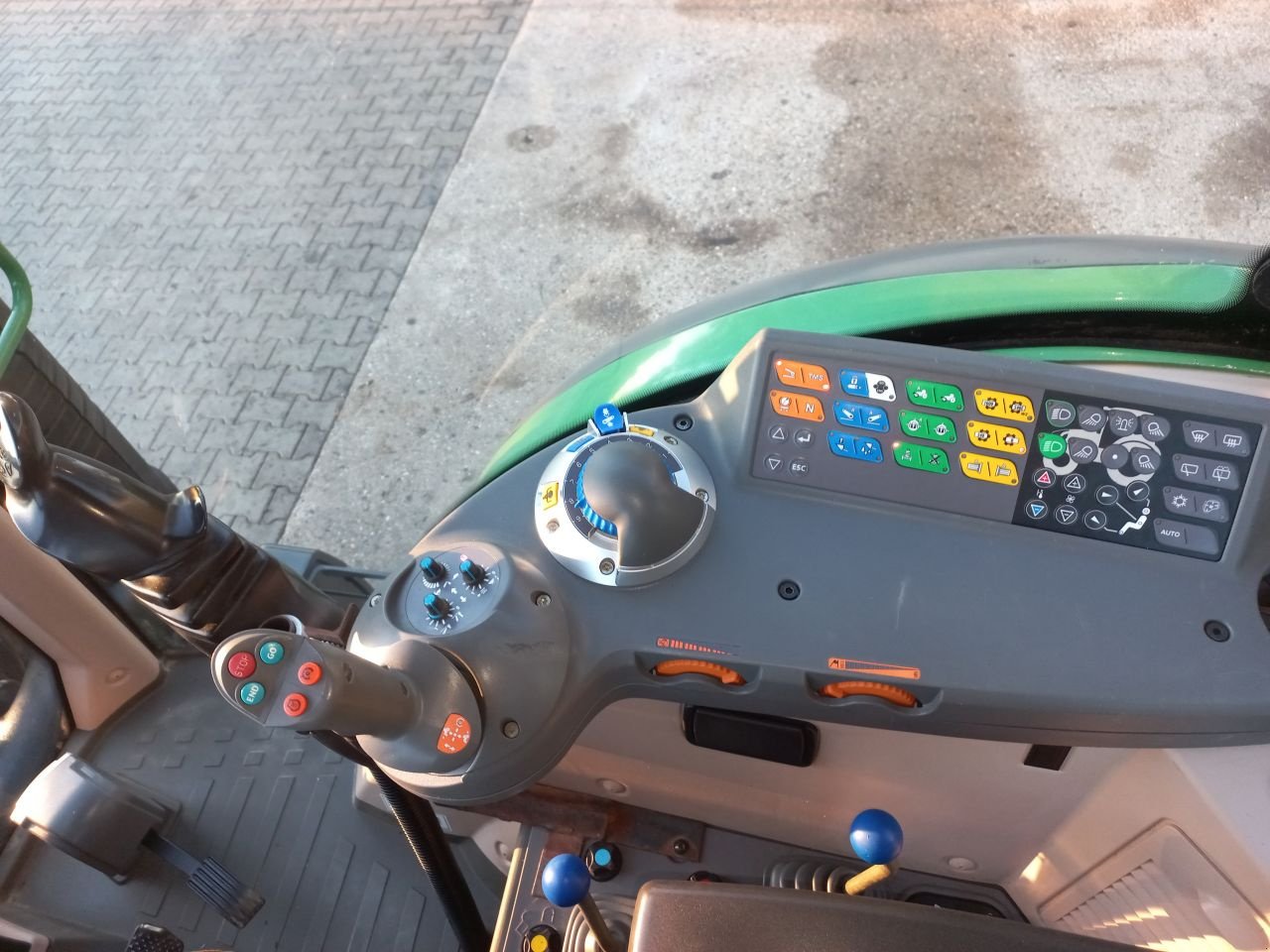 Traktor tip Fendt 312 vario, Gebrauchtmaschine in Daarle (Poză 10)