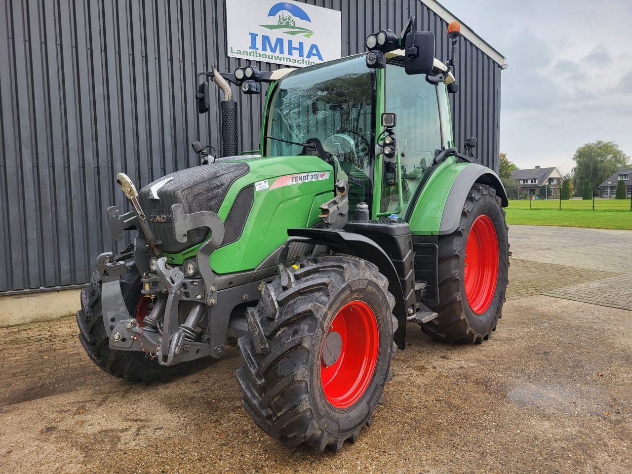 Traktor des Typs Fendt 312 vario, Gebrauchtmaschine in Daarle (Bild 3)