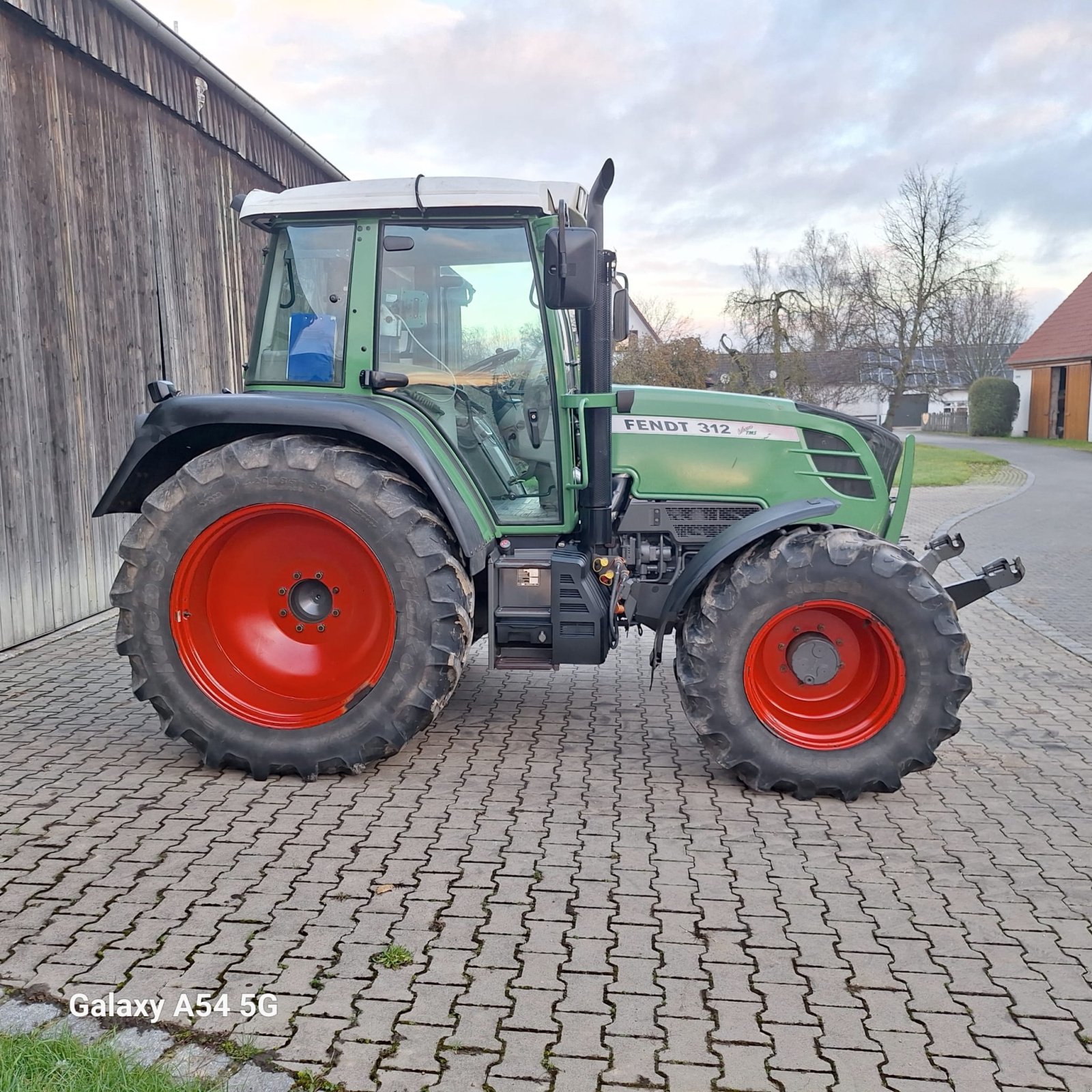 Traktor типа Fendt 312 Vario, Gebrauchtmaschine в Aislingen (Фотография 1)