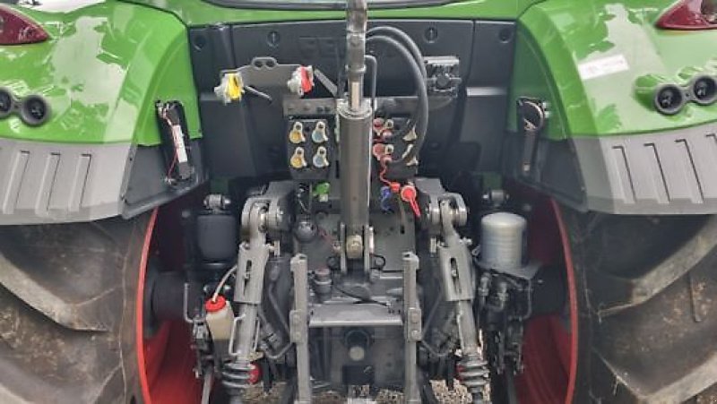 Traktor tip Fendt 313 GEN 4 PROFI PLUS ONE, Gebrauchtmaschine in Sainte-Croix-en-Plaine (Poză 8)