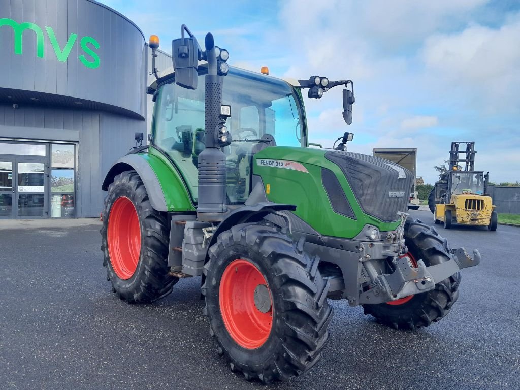 Traktor des Typs Fendt 313 S4 PROFI +, Gebrauchtmaschine in LIRE (Bild 2)