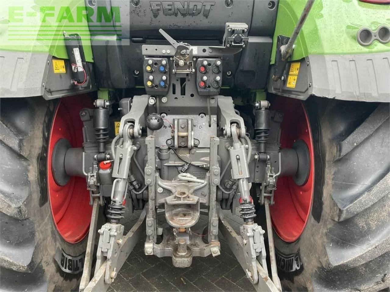 Traktor типа Fendt 313 s4 profi, Gebrauchtmaschine в gg VEGHEL (Фотография 9)