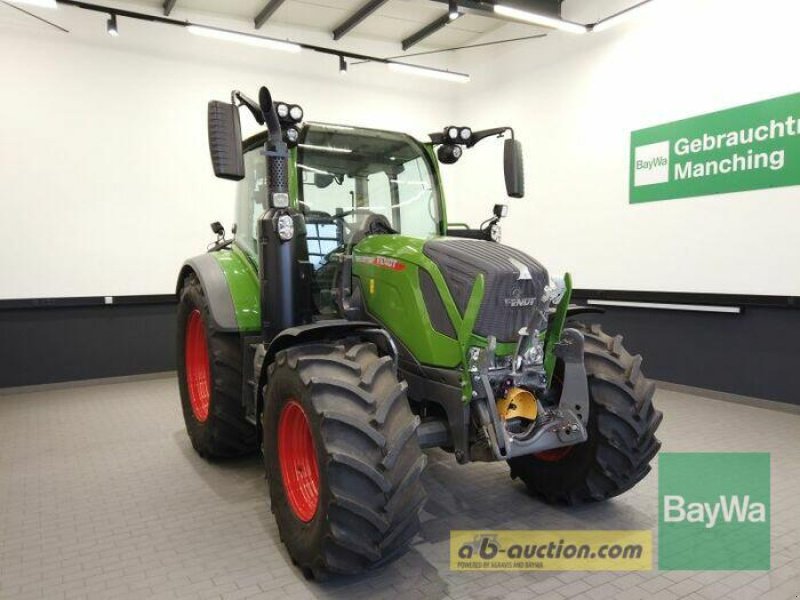 Traktor of the type Fendt 313 VARIO GEN4 PROFI+ SET2, Gebrauchtmaschine in Manching (Picture 21)