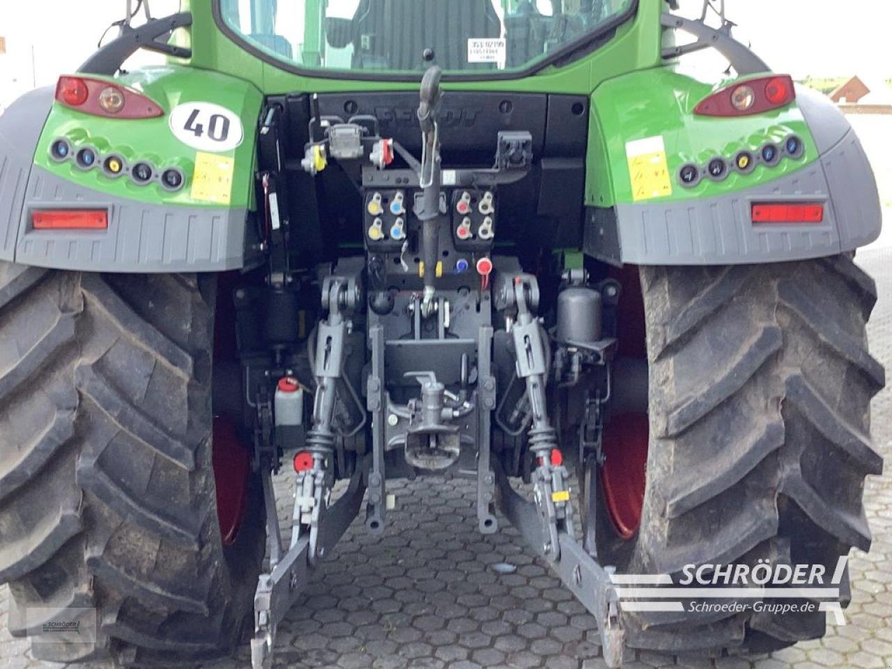 Traktor del tipo Fendt 313 VARIO GEN4 PROFI, Neumaschine In Norden (Immagine 5)