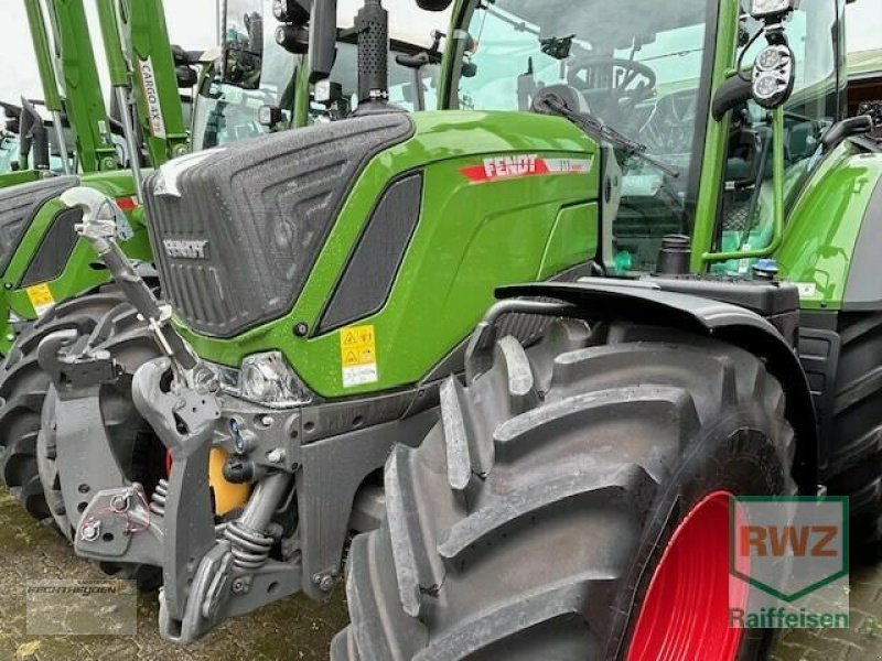 Traktor des Typs Fendt 313 Vario Gen4, Neumaschine in Wegberg (Bild 1)