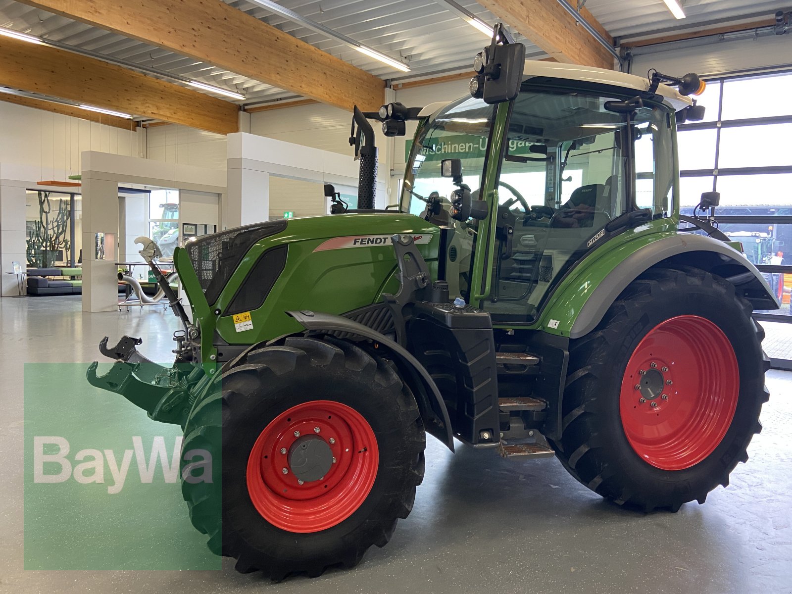 Traktor типа Fendt 313 Vario Profi, Gebrauchtmaschine в Bamberg (Фотография 3)