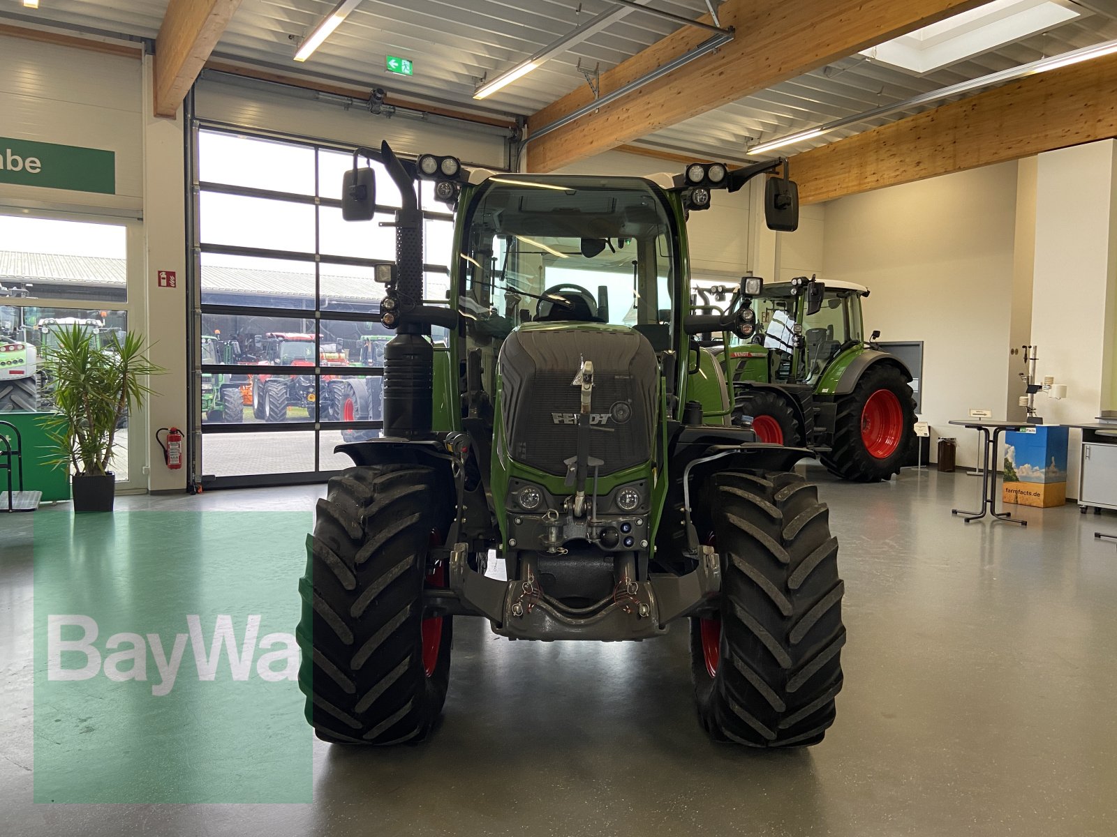 Traktor типа Fendt 313 Vario Profi, Gebrauchtmaschine в Bamberg (Фотография 4)