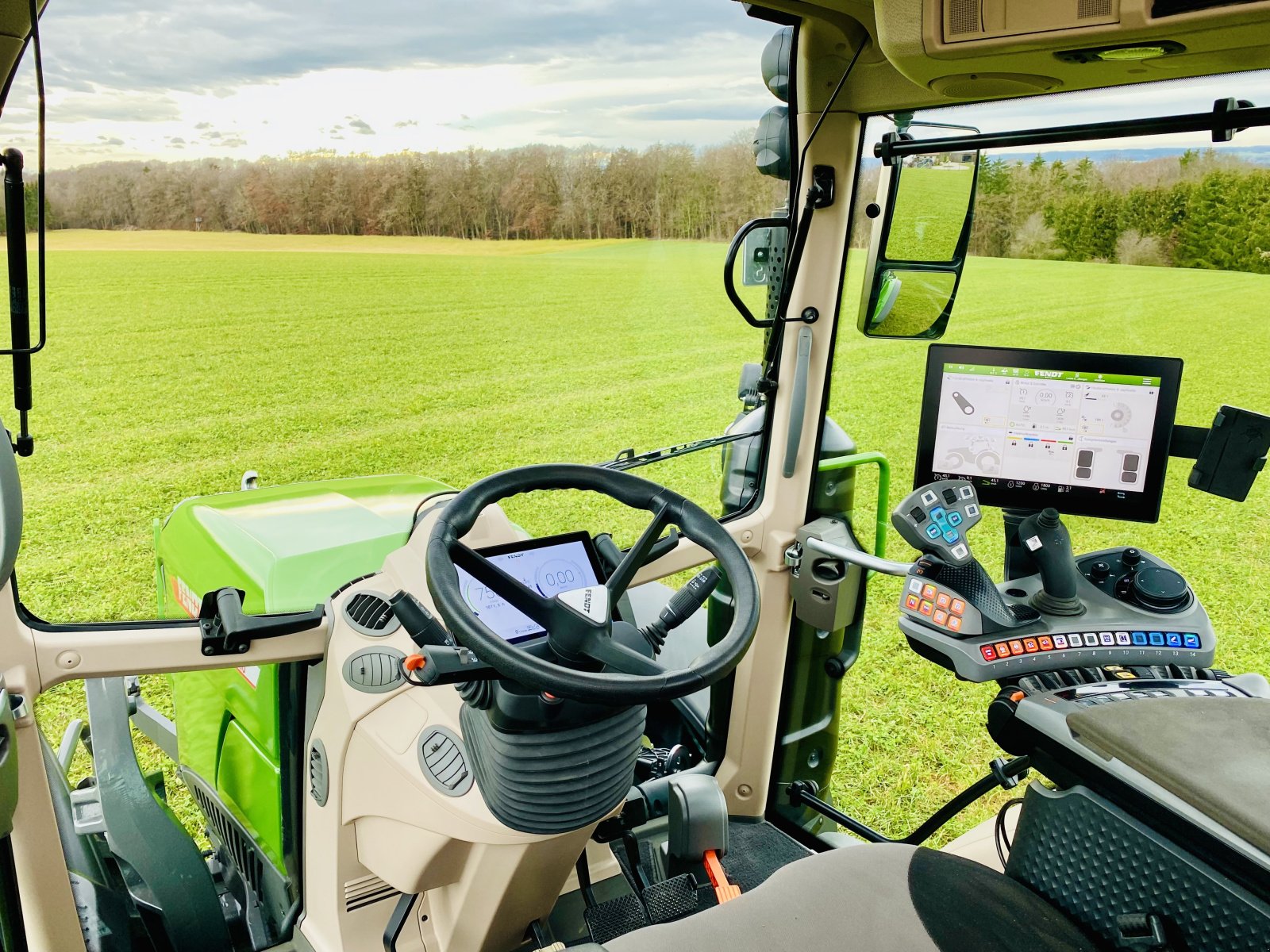 Traktor del tipo Fendt 313 Vario Profi, Gebrauchtmaschine In Herrsching (Immagine 16)