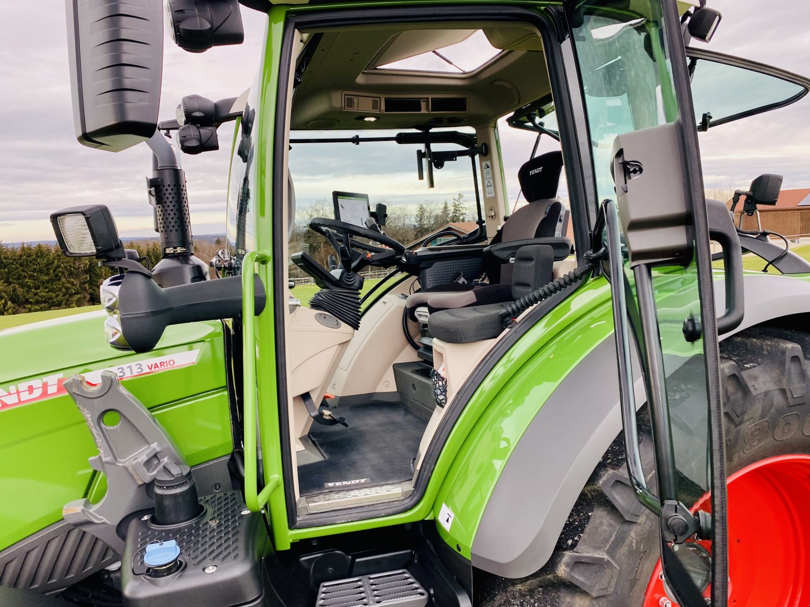 Traktor del tipo Fendt 313 Vario Profi, Gebrauchtmaschine In Herrsching (Immagine 31)