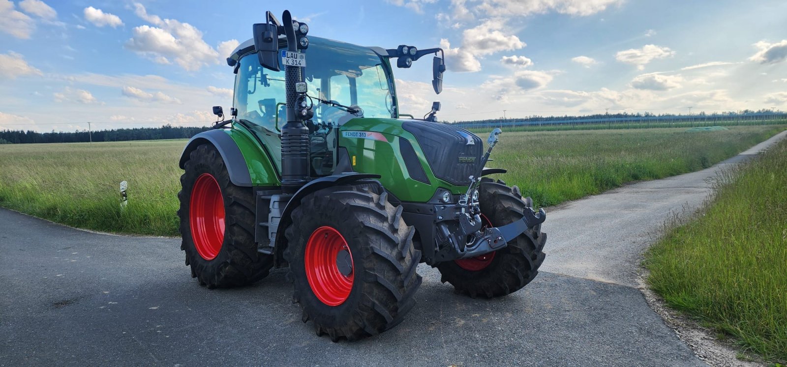 Traktor от тип Fendt 313 Vario Profi, Gebrauchtmaschine в Untersdorf (Снимка 1)