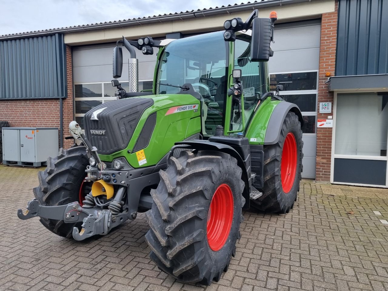 Traktor a típus Fendt 313 Vario ProfiPlus, Gebrauchtmaschine ekkor: Benthuizen (Kép 2)