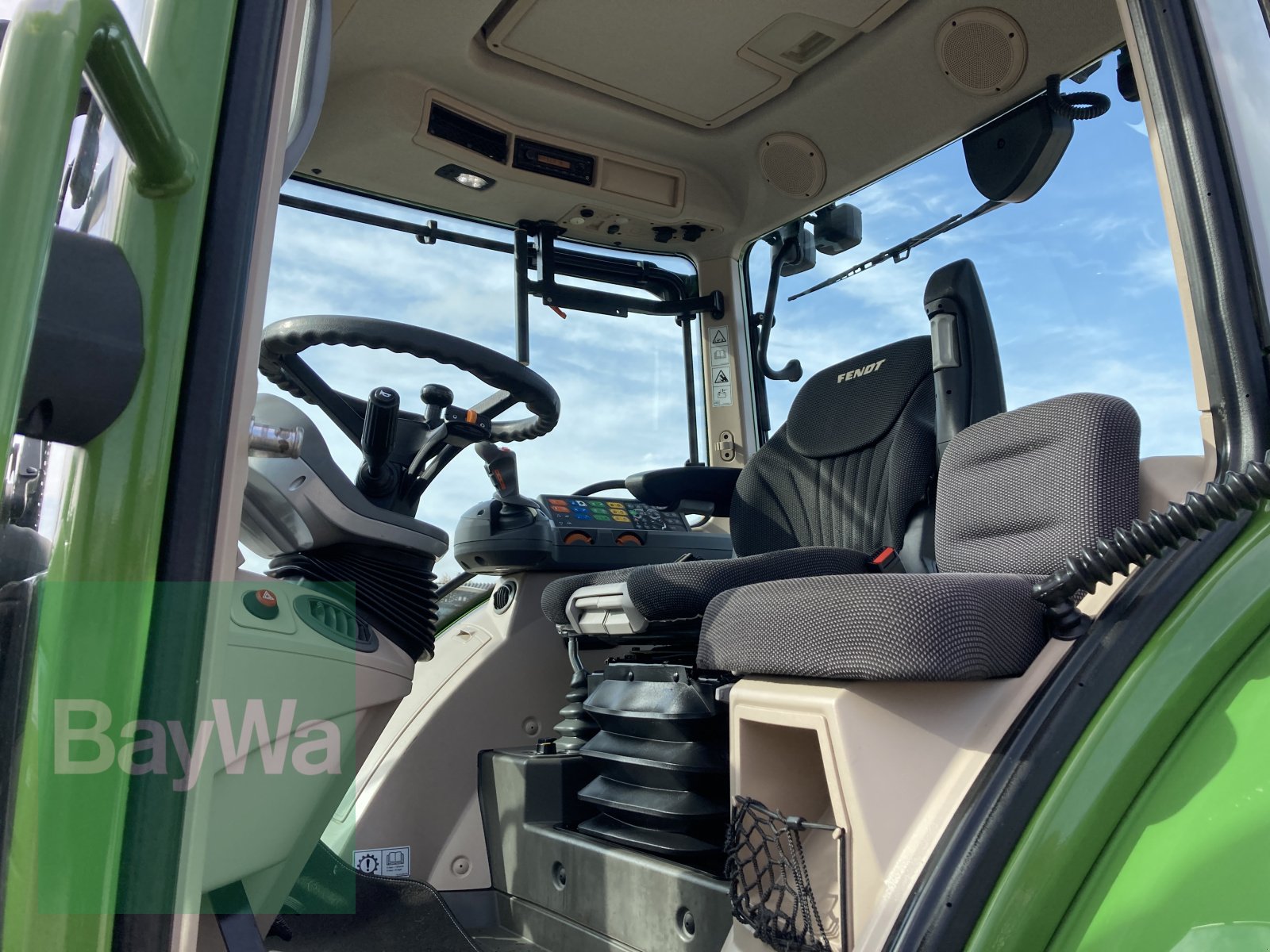 Traktor des Typs Fendt 313 Vario S4 Power, Gebrauchtmaschine in Dinkelsbühl (Bild 13)