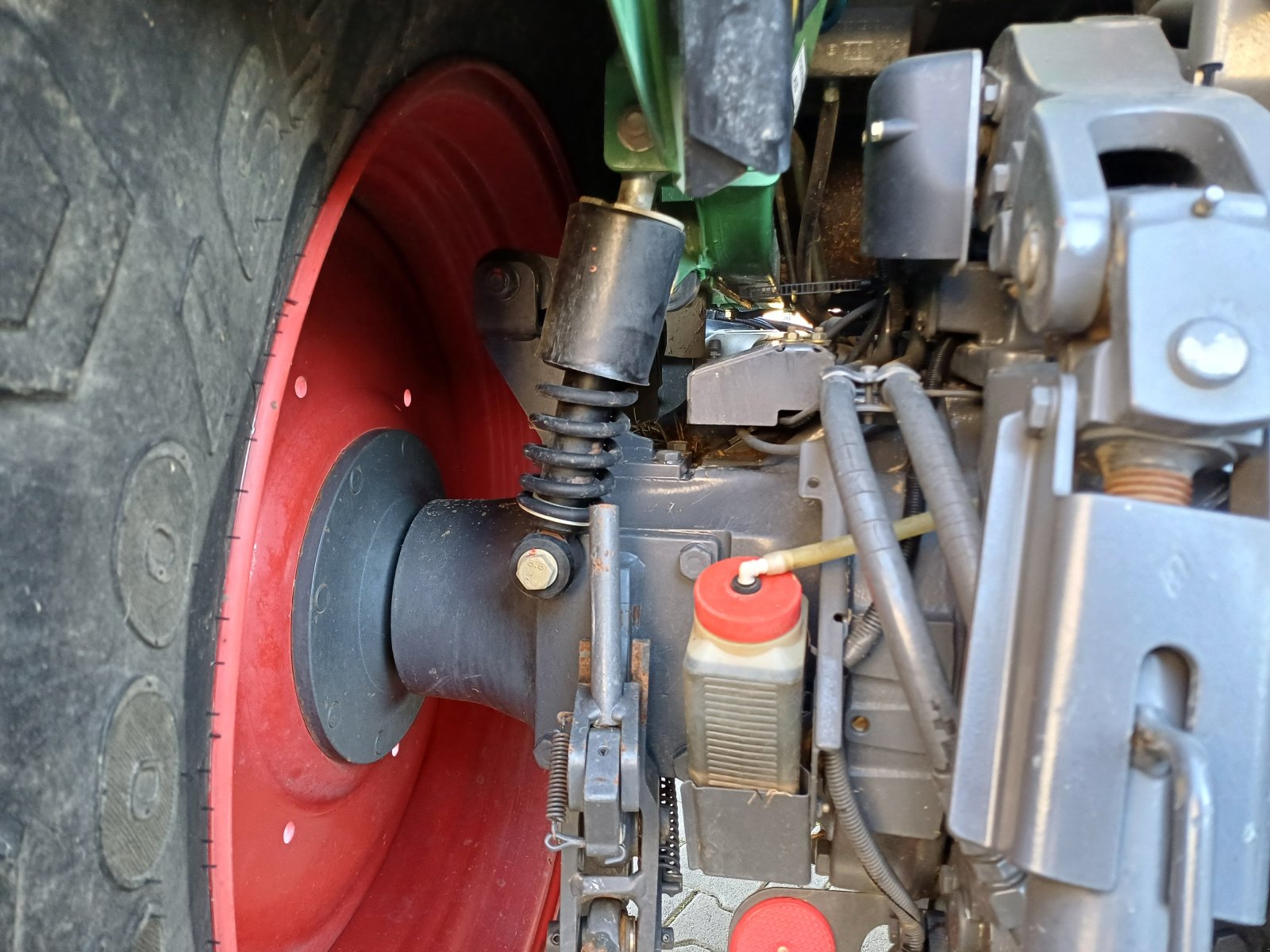 Traktor tipa Fendt 313 Vario SCR Frontzapfwelle sehr gepflegt 309 310 311 312, Gebrauchtmaschine u Tirschenreuth (Slika 17)