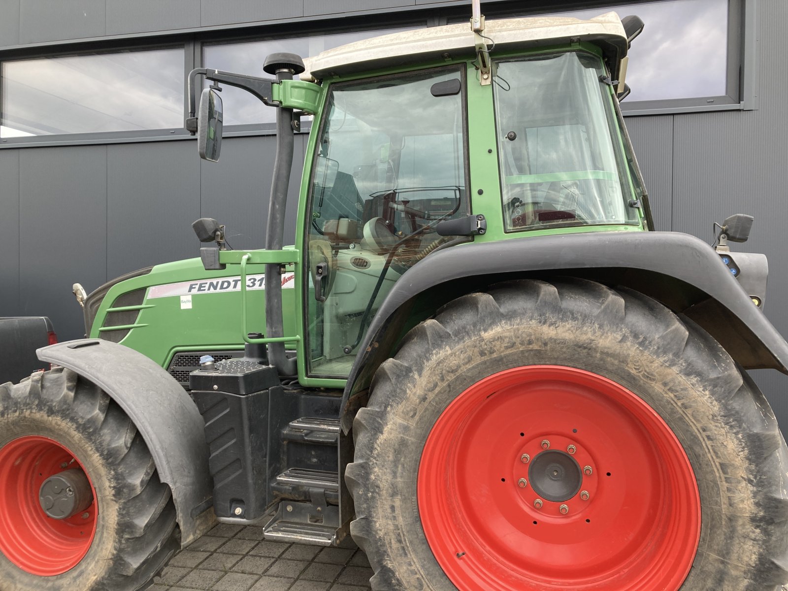 Traktor του τύπου Fendt 313 Vario SCR, Gebrauchtmaschine σε Wülfershausen an der Saale (Φωτογραφία 3)