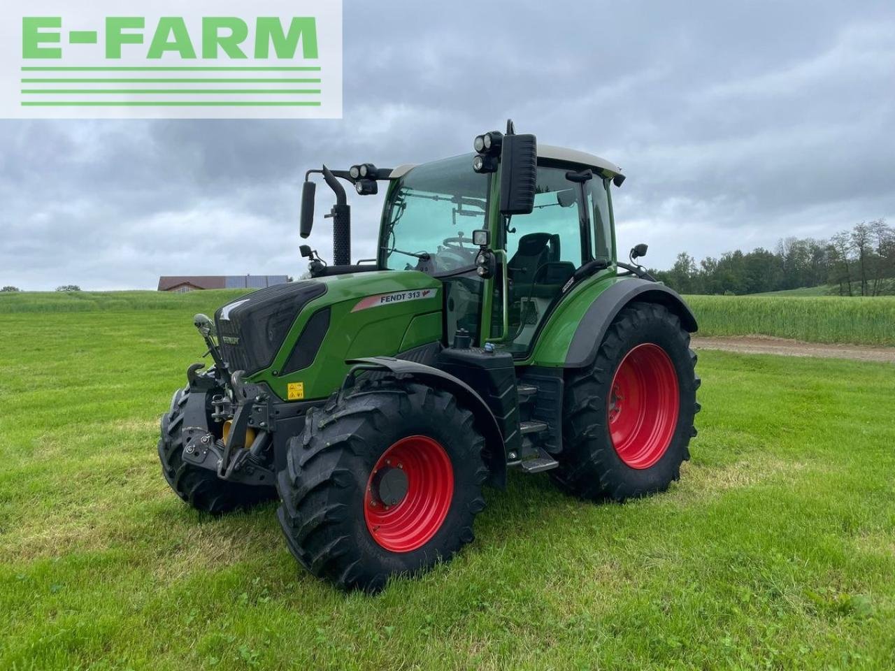 Traktor typu Fendt 313 vario, Gebrauchtmaschine v NEUKIRCHEN V. WALD (Obrázok 1)