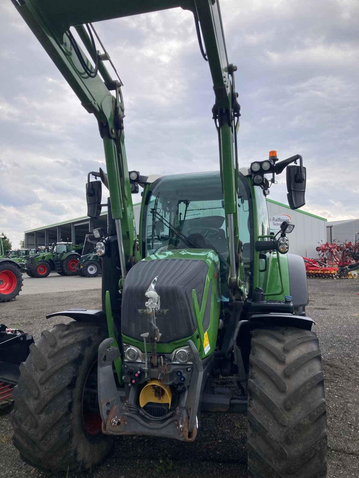 Traktor of the type Fendt 314 Vario Gen4 Profi+, Gebrauchtmaschine in Bevern (Picture 3)