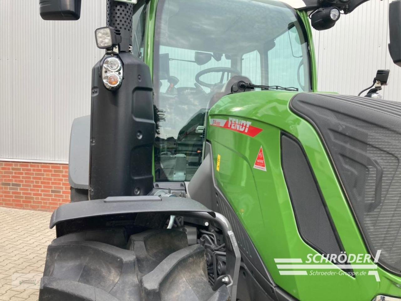 Traktor des Typs Fendt 314 VARIO GEN4 PROFI PLUS, Neumaschine in Wildeshausen (Bild 9)