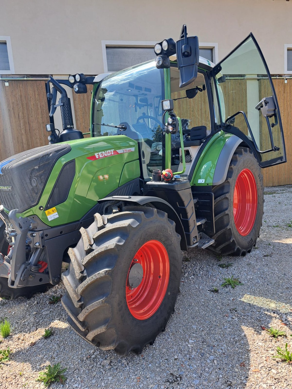 Traktor tipa Fendt 314 Vario, Neumaschine u Wittelshofen (Slika 19)