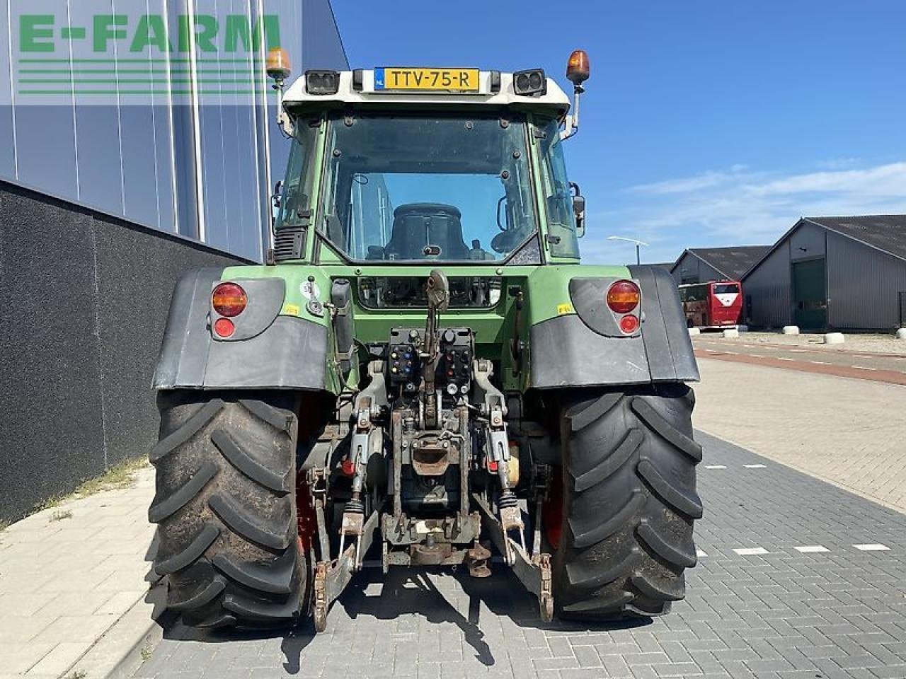 Traktor типа Fendt 409 vario met stoll fz 35 voorlader, Gebrauchtmaschine в gg VEGHEL (Фотография 2)