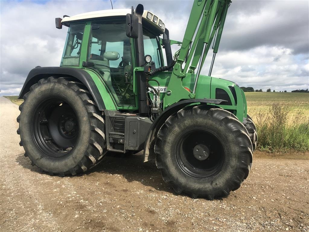 Traktor Türe ait Fendt 411 Vario m/Frontlæsser, Gebrauchtmaschine içinde Bjerringbro (resim 2)