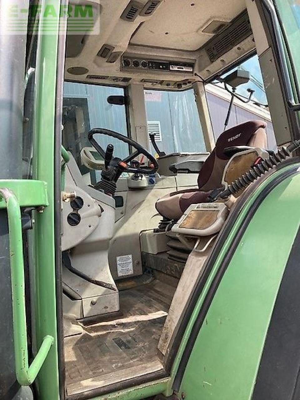 Traktor tip Fendt 411 vario + stoll voorlader, Gebrauchtmaschine in gg VEGHEL (Poză 3)