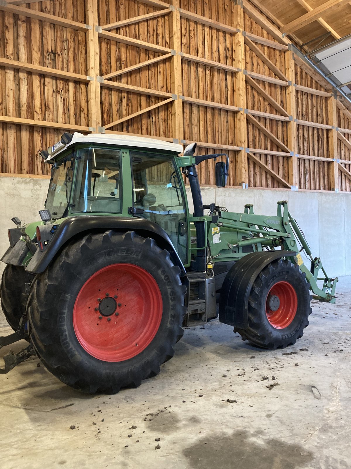 Traktor a típus Fendt 411 Vario, Gebrauchtmaschine ekkor: Unterschleissheim (Kép 3)