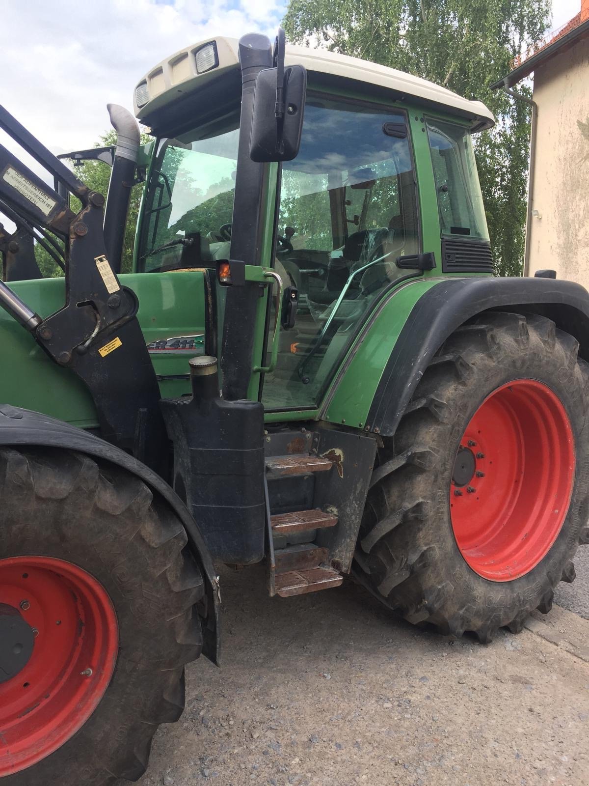 Traktor des Typs Fendt 411 Vario, Gebrauchtmaschine in Ippesheim (Bild 1)