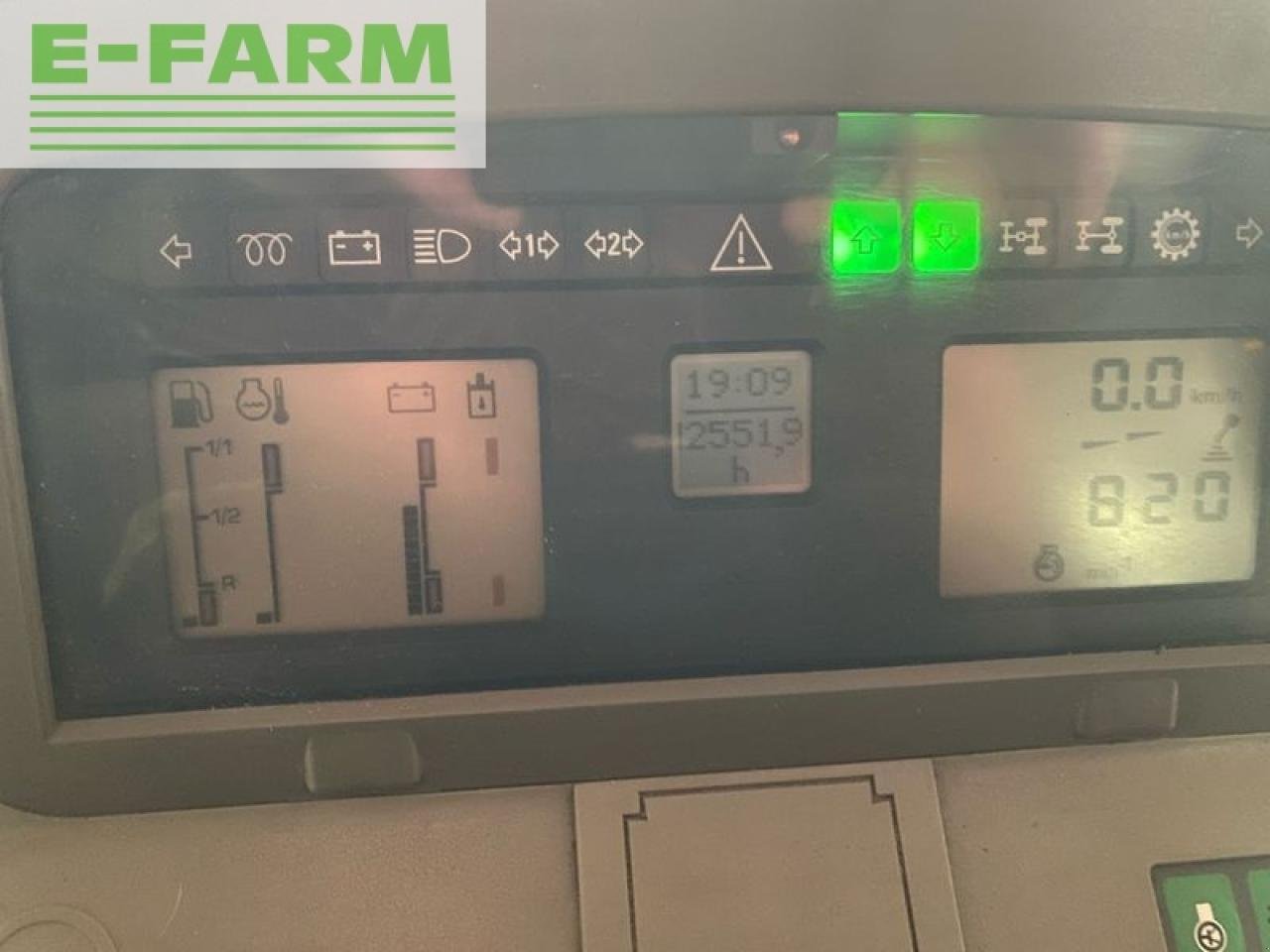 Traktor a típus Fendt 412 vario farmer, Gebrauchtmaschine ekkor: gg VEGHEL (Kép 17)