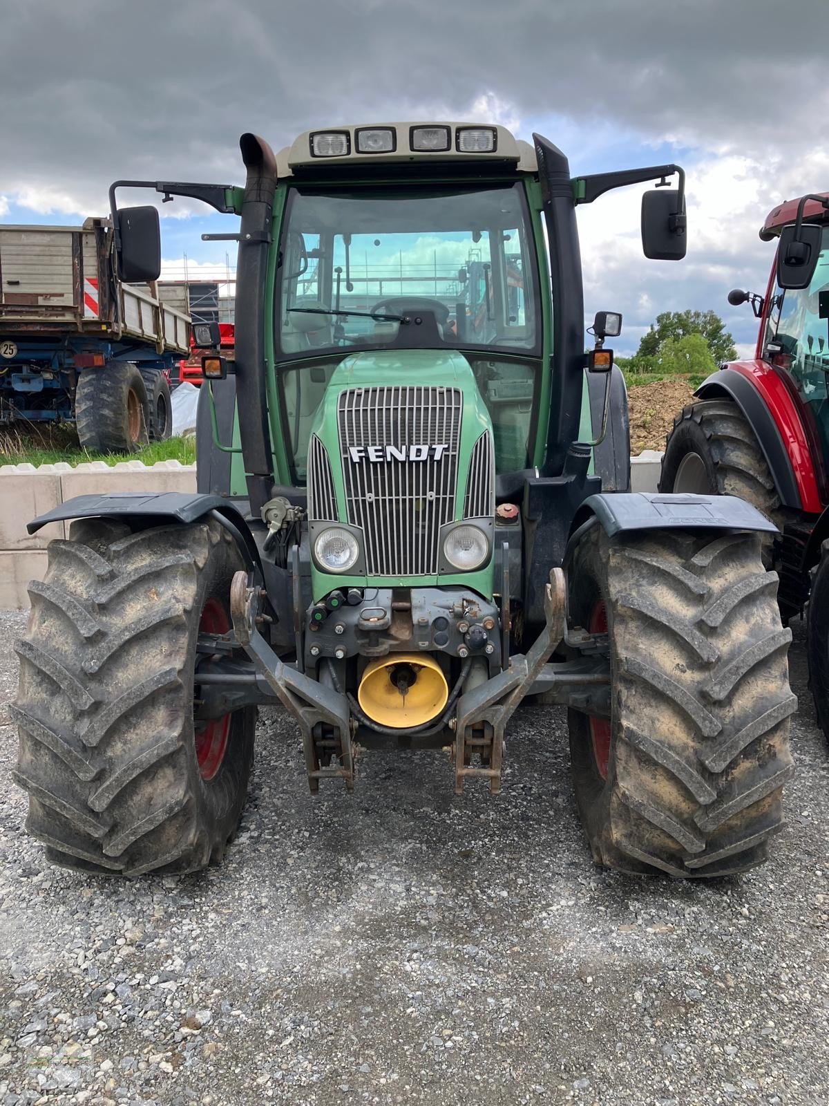 Traktor of the type Fendt 412  Vario, Gebrauchtmaschine in Waldenburg (Picture 1)