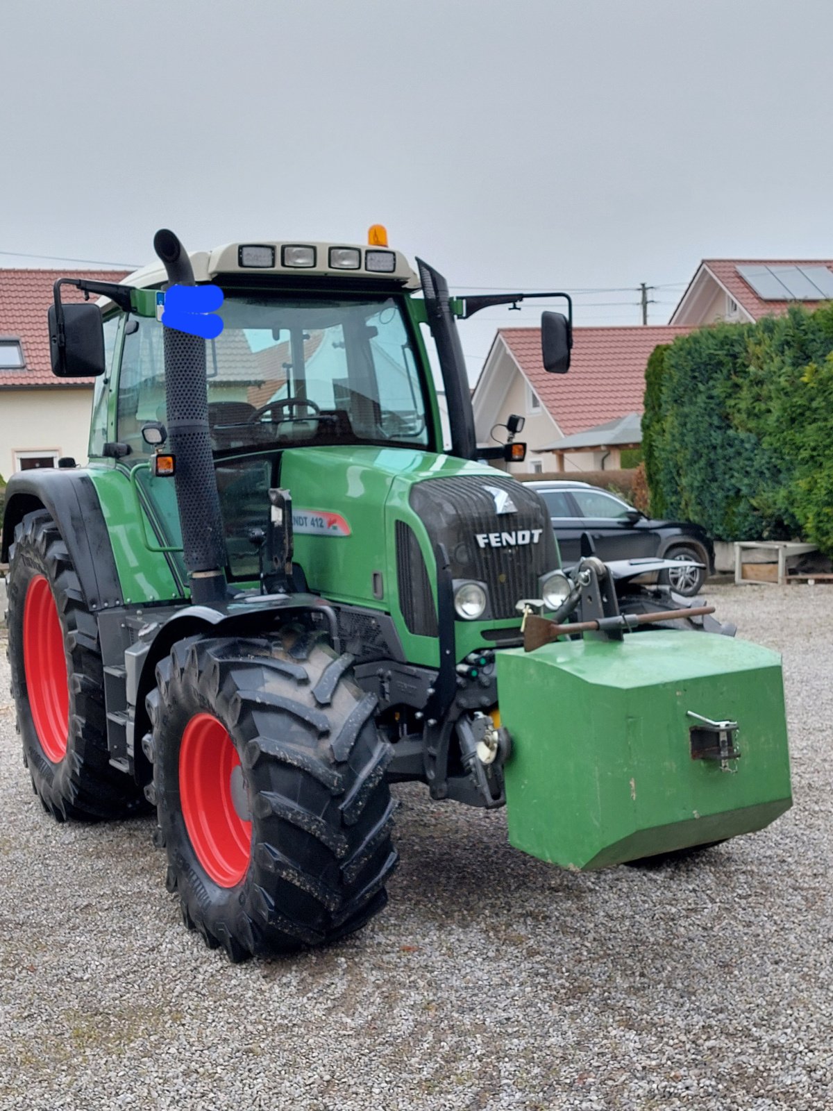 Traktor des Typs Fendt 412  Vario, Gebrauchtmaschine in Prittriching (Bild 2)